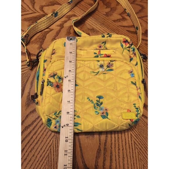Lug Ranger Bouquet Yellow Floral Quilted Crossbody Purse Bag - EUC - Picture 9 of 10